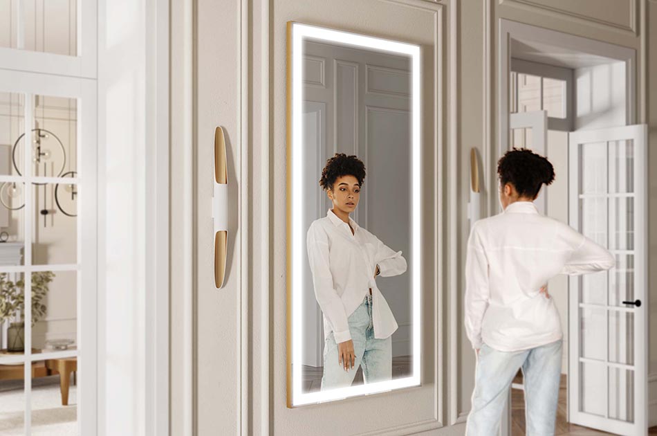 The most sublime mirrors in our collection are smooth, transparent panes without frames. The delicate shapes of the mirror will bring lightness to any bathroom, and thanks to their decorative nature you will create a unique atmosphere in your bathroom. Fancy LED lighting leaves a glow on the wall, exposing the mirror in an amazing way.